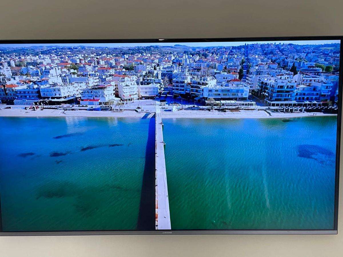 Luxury And Sunny Apartment 250 Mts From The Beach!! Peraía Dış mekan fotoğraf